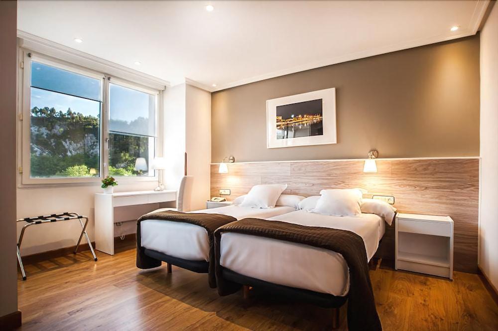 Hotel Don Pepe Ria Рибадесела Екстериор снимка